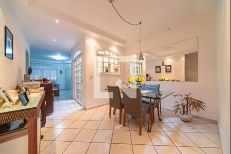 Casa à venda com 180m², 3 quartos e 2 vagasSala de Jantar