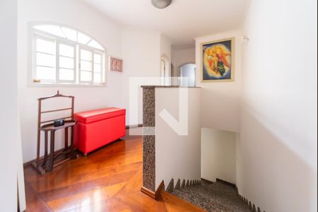 Casa à venda com 180m², 3 quartos e 2 vagasHall da Escada