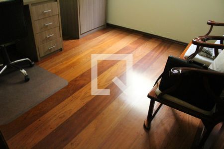 Casa à venda com 583m², 4 quartos e 6 vagasQuarto 1