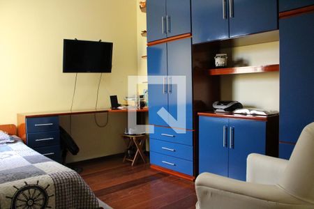 Casa à venda com 583m², 4 quartos e 6 vagasQuarto 4