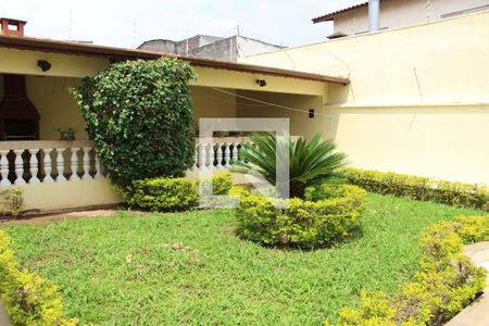 Casa à venda com 583m², 4 quartos e 6 vagasQuintal