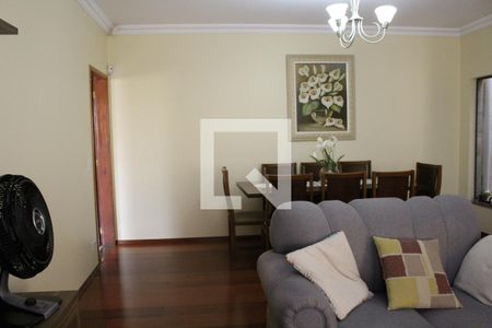 Sala de casa à venda com 4 quartos, 377m² em Vila Palmeiras, São Paulo