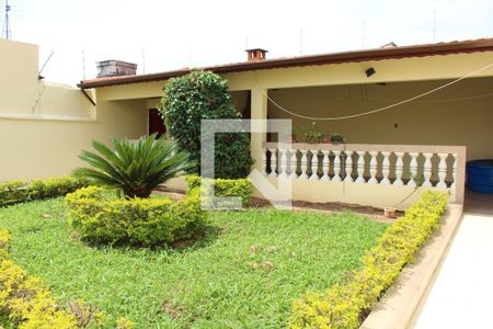 Casa à venda com 583m², 4 quartos e 6 vagasQuintal