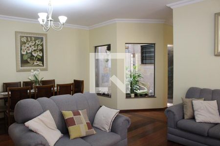 Sala de casa à venda com 4 quartos, 583m² em Vila Palmeiras, São Paulo