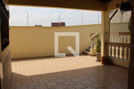 Casa à venda com 583m², 4 quartos e 6 vagasQuintal