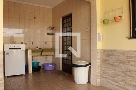 Casa à venda com 583m², 4 quartos e 6 vagasÁrea de Serviço