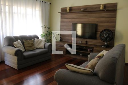 Sala de casa à venda com 4 quartos, 583m² em Vila Palmeiras, São Paulo