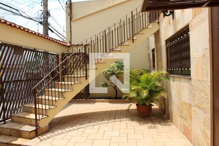 Casa à venda com 583m², 4 quartos e 6 vagasQuintal