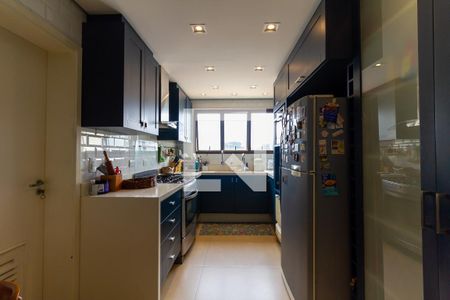 Apartamento à venda com 160m², 3 quartos e 3 vagasCozinha