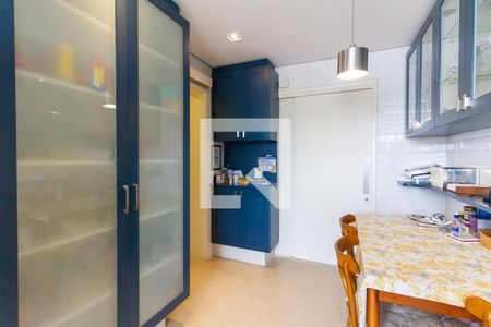 Apartamento à venda com 160m², 3 quartos e 3 vagasCozinha