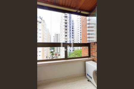 Apartamento à venda com 160m², 3 quartos e 3 vagasVaranda da Suíte