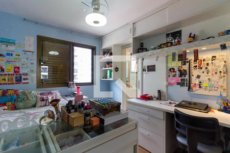 Apartamento à venda com 160m², 3 quartos e 3 vagasQuarto 2 - Suíte