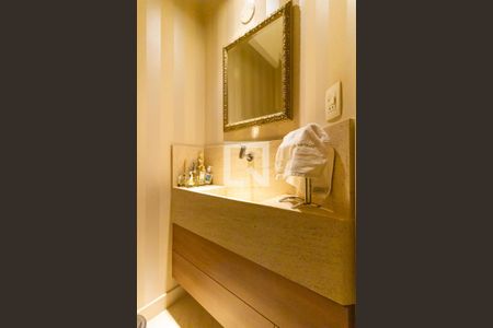 Apartamento à venda com 160m², 3 quartos e 3 vagasLavabo