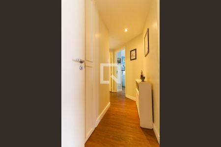 Apartamento à venda com 160m², 3 quartos e 3 vagasCorredor