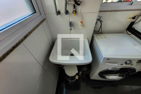 Apartamento à venda com 108m², 3 quartos e 2 vagasÁrea de Serviço