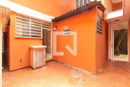 Casa à venda com 350m², 4 quartos e 2 vagasQuintal de serviço
