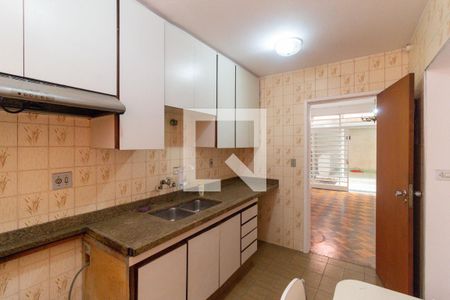 Casa à venda com 350m², 4 quartos e 2 vagasCozinha