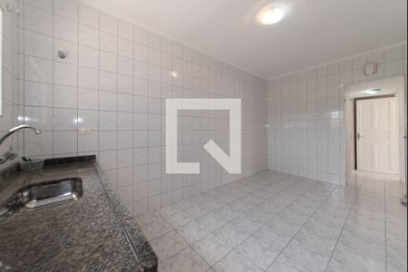 Casa para alugar com 88m², 2 quartos e 2 vagasCozinha