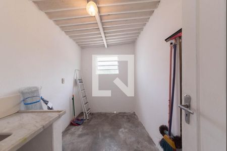 Casa para alugar com 88m², 2 quartos e 2 vagasQuarto de Serviço