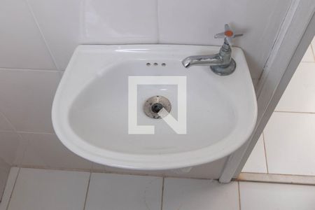 Casa para alugar com 88m², 2 quartos e 2 vagasBanheiro de Serviço