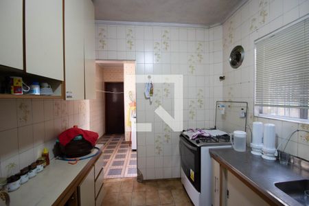 Casa à venda com 360m², 4 quartos e 4 vagas Casa à venda com 360m², 4 quartos e 4 vagasCozinha