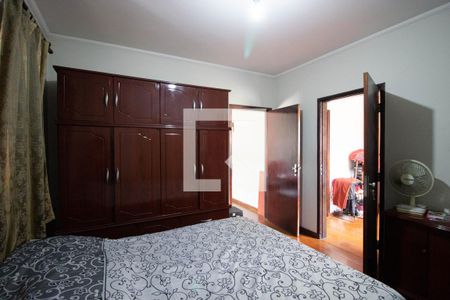 Casa à venda com 360m², 4 quartos e 4 vagas Casa à venda com 360m², 4 quartos e 4 vagasSuite