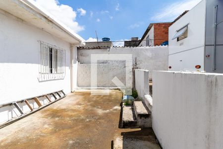 Casa à venda com 250m², 1 quarto e 1 vagaQuintal