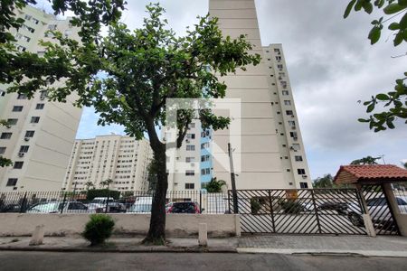 Apartamento para alugar com 40m², 1 quarto e 1 vaga Apartamento para alugar com 40m², 1 quarto e 1 vagaFachada