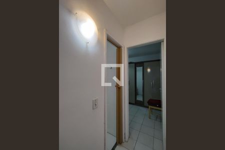 Corredor de apartamento para alugar com 1 quarto, 40m² em Jacarepaguá, Rio de Janeiro
