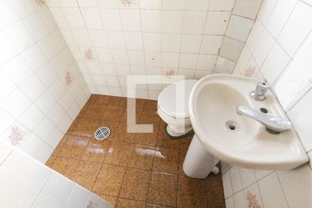 Casa para alugar com 100m², 2 quartos e sem vaga Casa para alugar com 100m², 2 quartos e sem vagaBanheiro