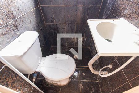 Casa para alugar com 100m², 2 quartos e sem vaga Casa para alugar com 100m², 2 quartos e sem vagaBanheiro da Suíte