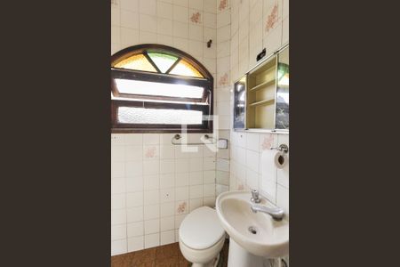 Casa para alugar com 100m², 2 quartos e sem vaga Casa para alugar com 100m², 2 quartos e sem vagaBanheiro