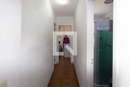 Corredor dos Quartos de apartamento à venda com 3 quartos, 47m² em Jardim Vila Formosa, São Paulo