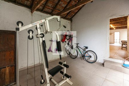 Casa à venda com 300m², 4 quartos e 3 vagasAcademia