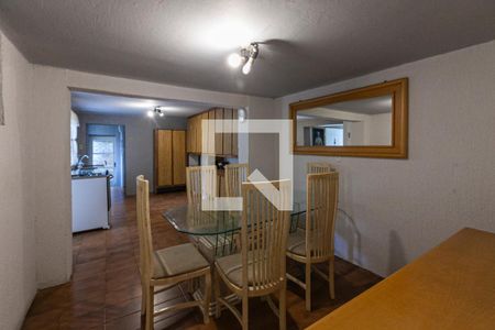 Casa à venda com 300m², 4 quartos e 3 vagasSala 2