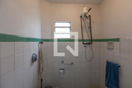 Casa à venda com 300m², 4 quartos e 3 vagasBanheiro 1
