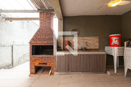 Casa à venda com 300m², 4 quartos e 3 vagasChurrasqueira