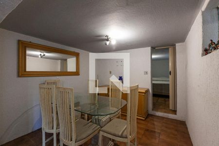 Casa à venda com 300m², 4 quartos e 3 vagasSala 2