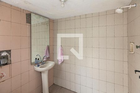 Casa à venda com 300m², 4 quartos e 3 vagasBanheiro 3 - externo