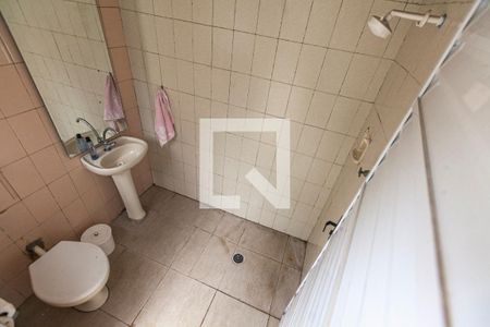 Casa à venda com 300m², 4 quartos e 3 vagasBanheiro 3 - externo