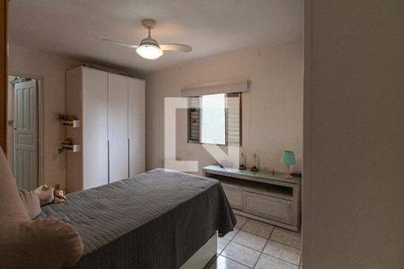 Casa à venda com 300m², 4 quartos e 3 vagasQuarto 2