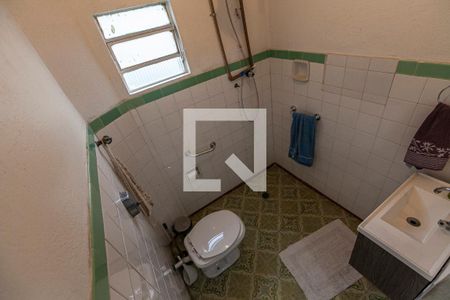 Casa à venda com 300m², 4 quartos e 3 vagasBanheiro 1