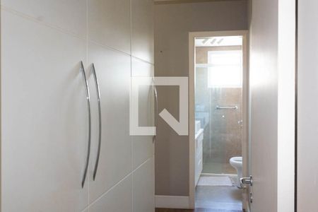 Apartamento à venda com 90m², 2 quartos e 2 vagas Apartamento à venda com 90m², 2 quartos e 2 vagasEntrada suíte