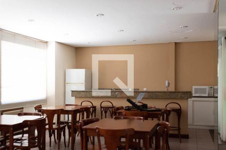 Apartamento à venda com 90m², 2 quartos e 2 vagas Apartamento à venda com 90m², 2 quartos e 2 vagasSalão de festas