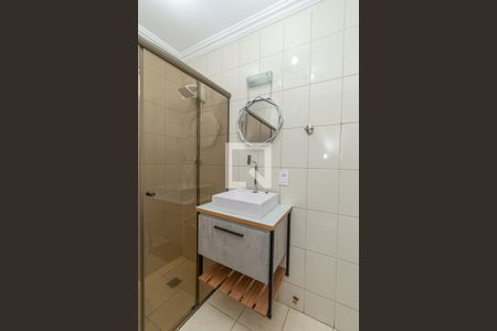 Banheiro de apartamento à venda com 1 quarto, 40m² em Botafogo, Campinas