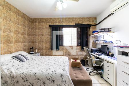 Casa à venda com 500m², 6 quartos e 8 vagasCasa 2 - Quarto 1