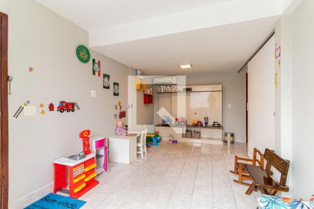Casa à venda com 500m², 6 quartos e 8 vagasCasa 2 - Quarto 4