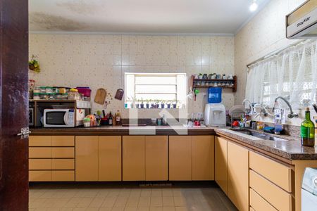 Casa à venda com 500m², 6 quartos e 8 vagasCozinha