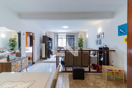 Casa à venda com 500m², 6 quartos e 8 vagasCasa 2 - Sala