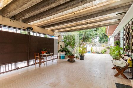 Casa à venda com 500m², 6 quartos e 8 vagasQuintal
